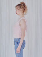 Back open shaggy knit tank top ピンク size:M model:173cm Olesia
