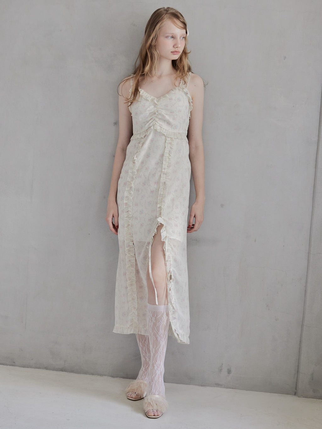 Frill slit cami dress ホワイト size:M model:173cm DASHA.G