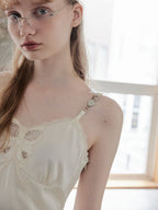 Ribbon embroidered satin cami dress アイボリー size:M model:173cm DASHA.G
