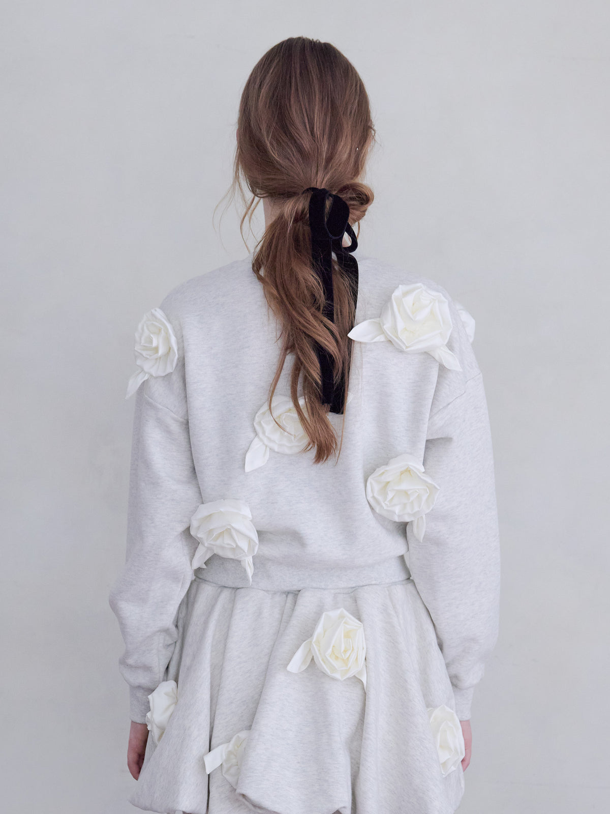 Many rose sweat top グレー size:M model:173cm ALINA
