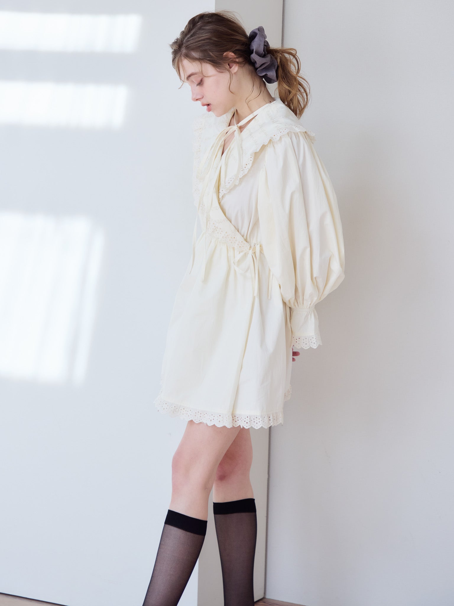 French letter collar wrap mini dress クリーム size:M model:174cm KATERYNA