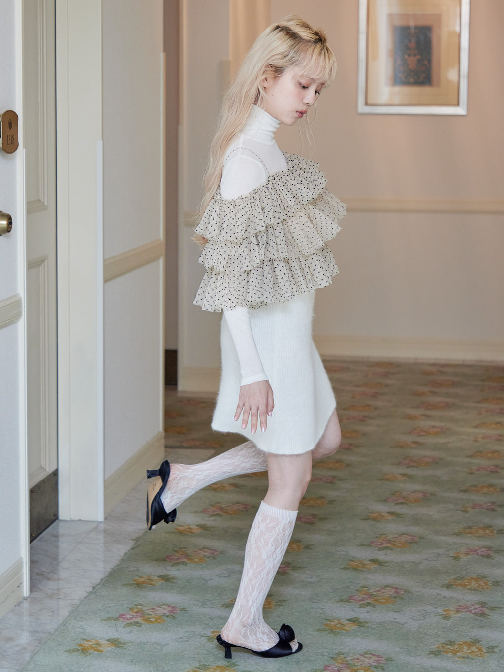 Dot tulle ruffle & knit top set ベージュ size:M model:163cm MINAMI