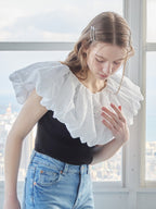 Embroidered balloon collar knit top ブラック×ホワイト size:M model:171cm ANIUTA