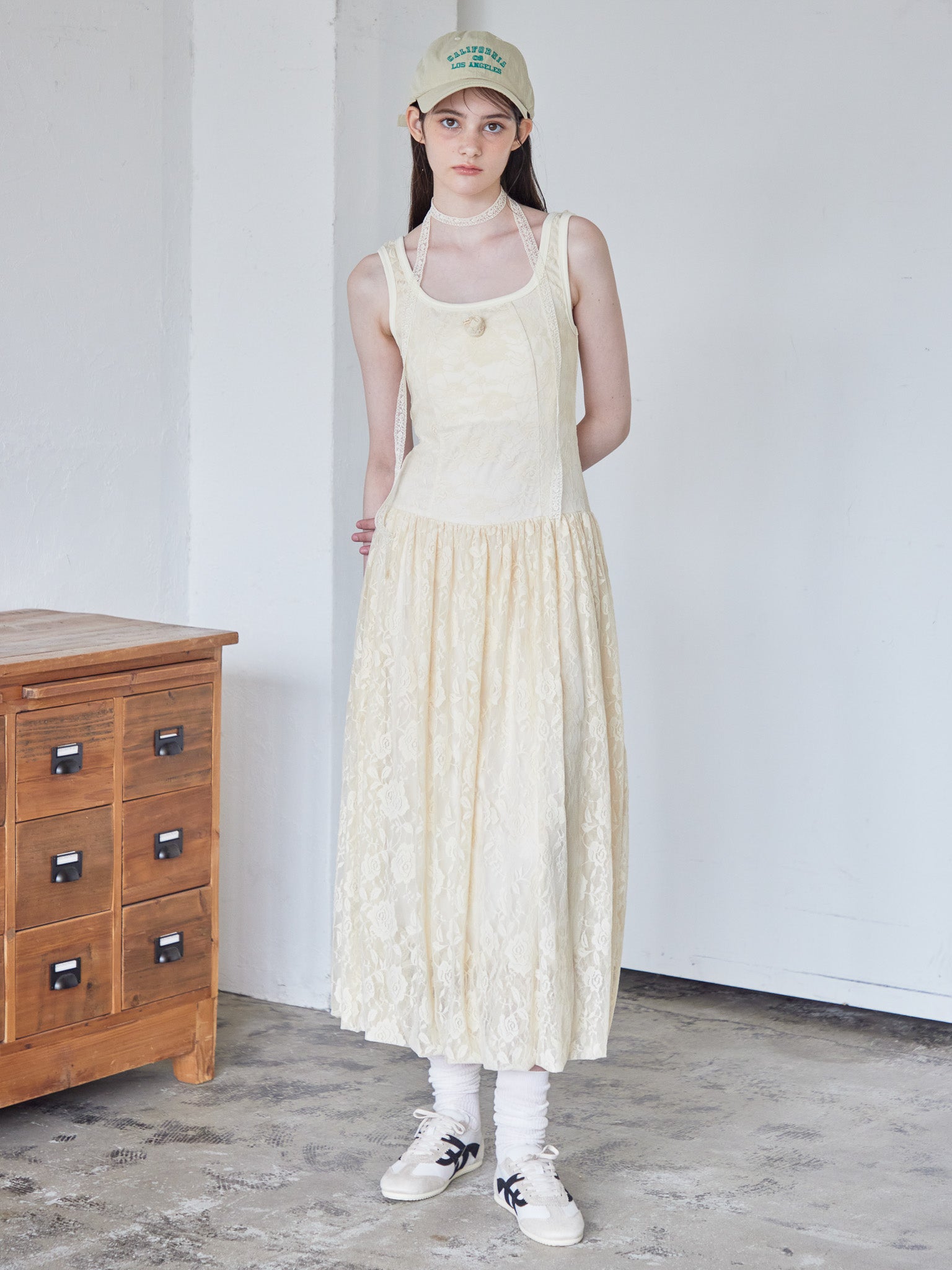 Low switching rose lace dress クリーム size:M model:170cm ALICE