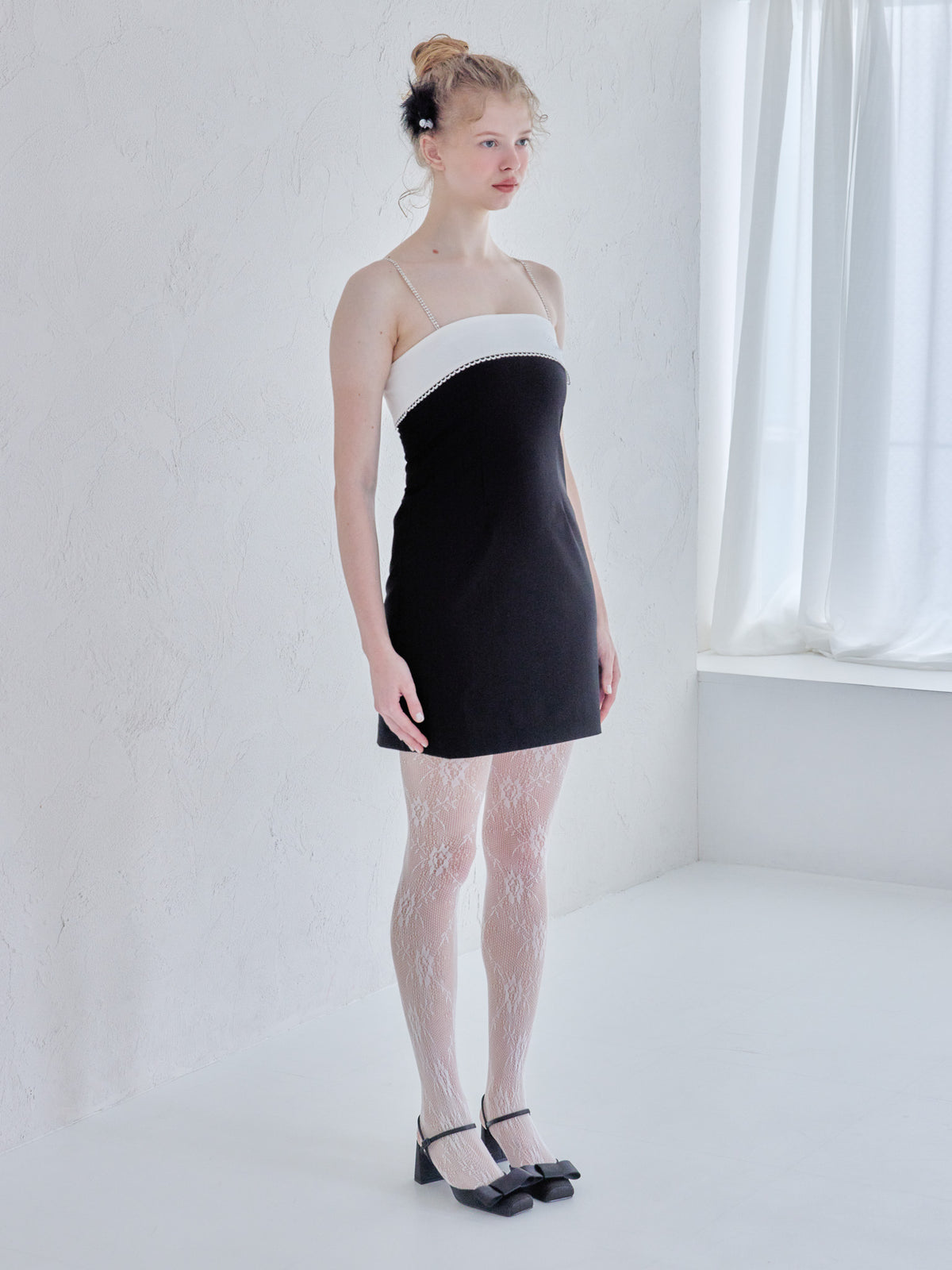 Rhinestone mini dress ブラック size:M model:173cm Olesia