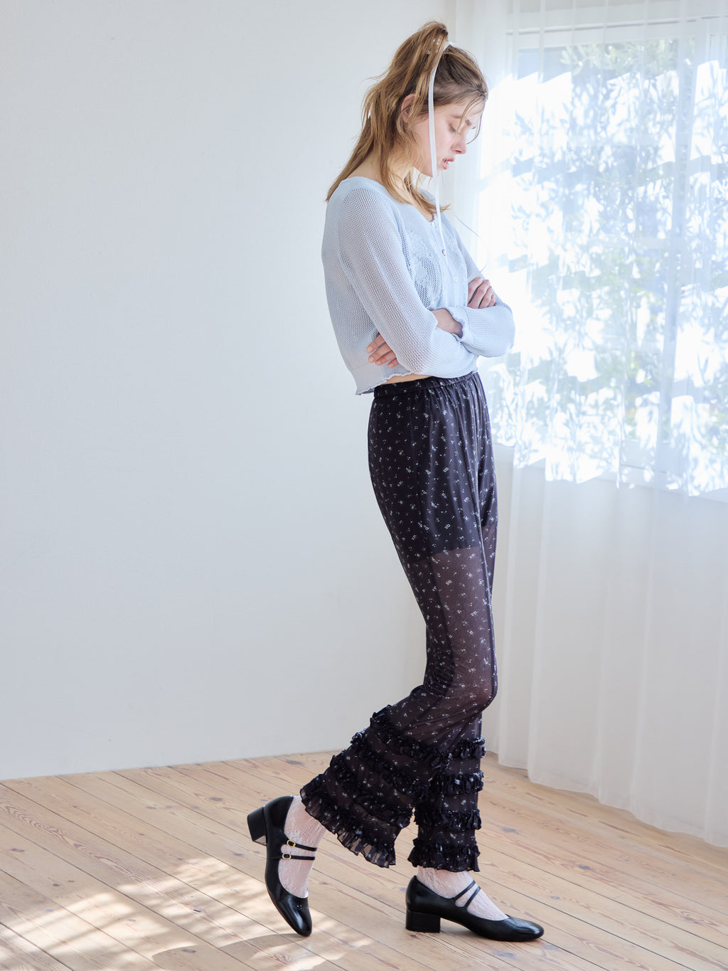 Tulip crochet cardigan サックス size:M model:174cm KATERYNA
