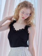 Fur shoulder satin camisole ブラック size:M model:173cm Olesia