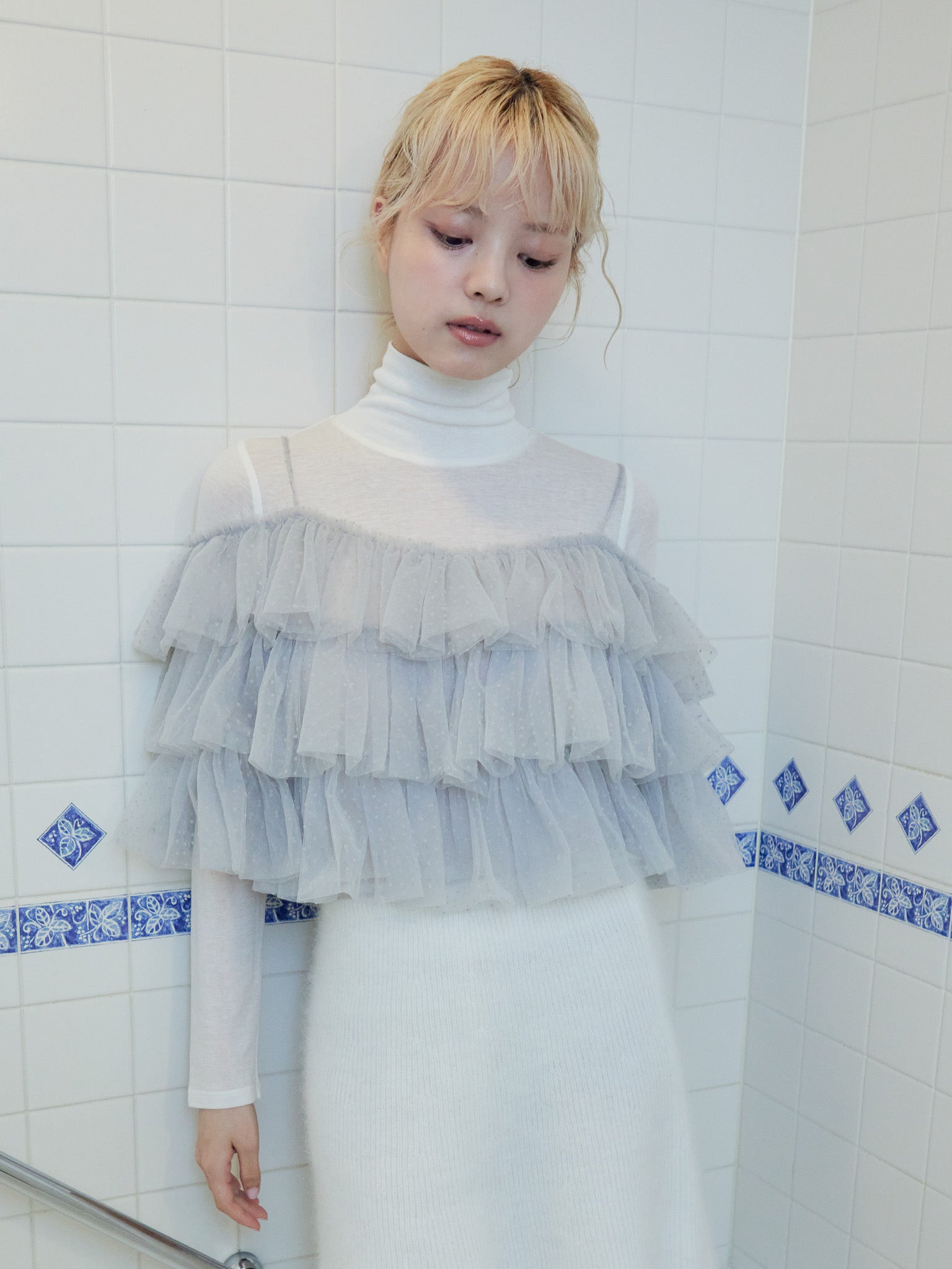 Dot tulle ruffle & knit top set ライトグレー size:M model:163cm MINAMI