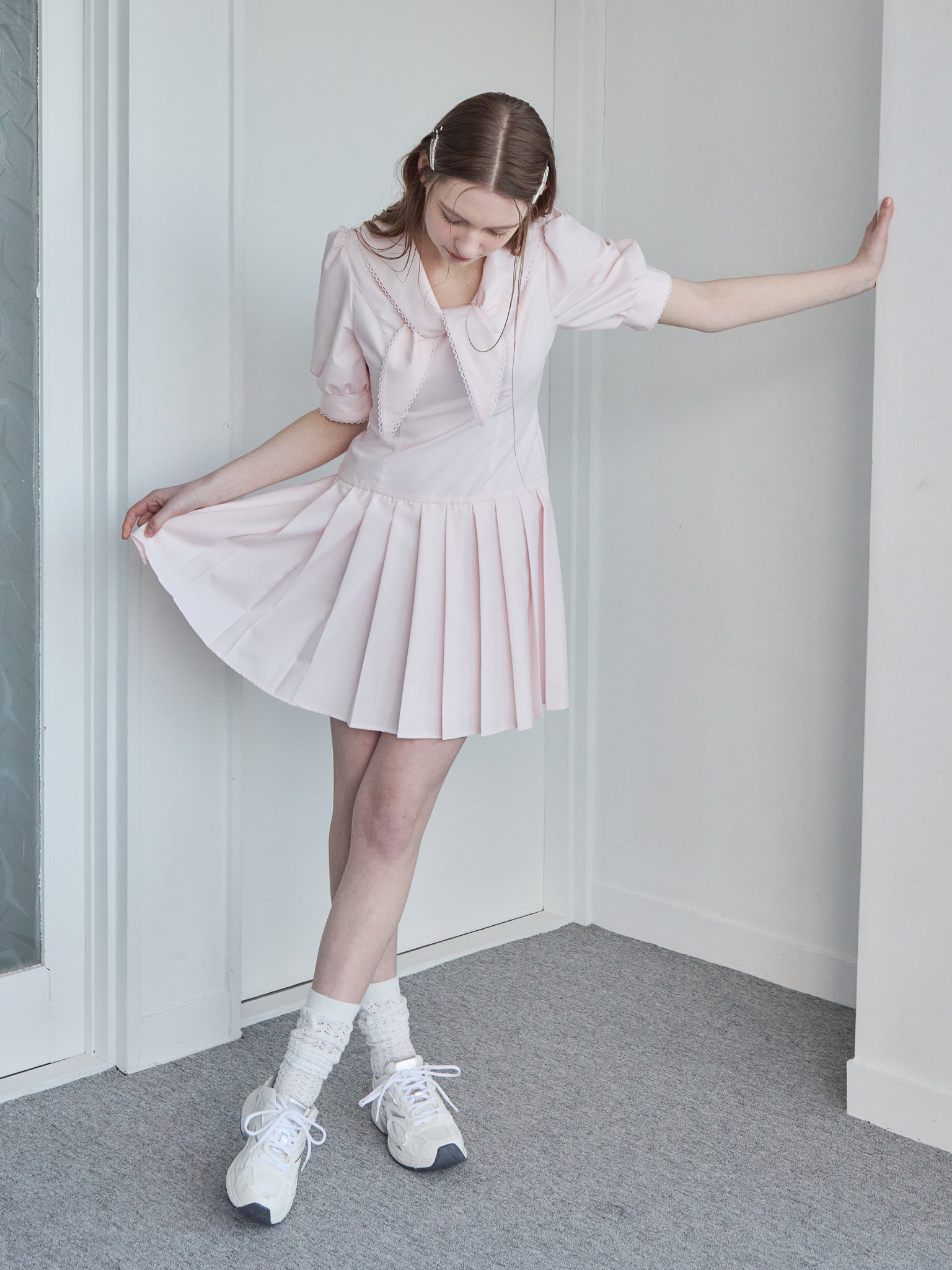 Low waist pleated mini dress ピンク size:M model:171cm ANIUTA
