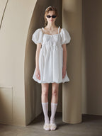 Back ribbon embossed volume mini dress ホワイト size:M model:175cm MARTA