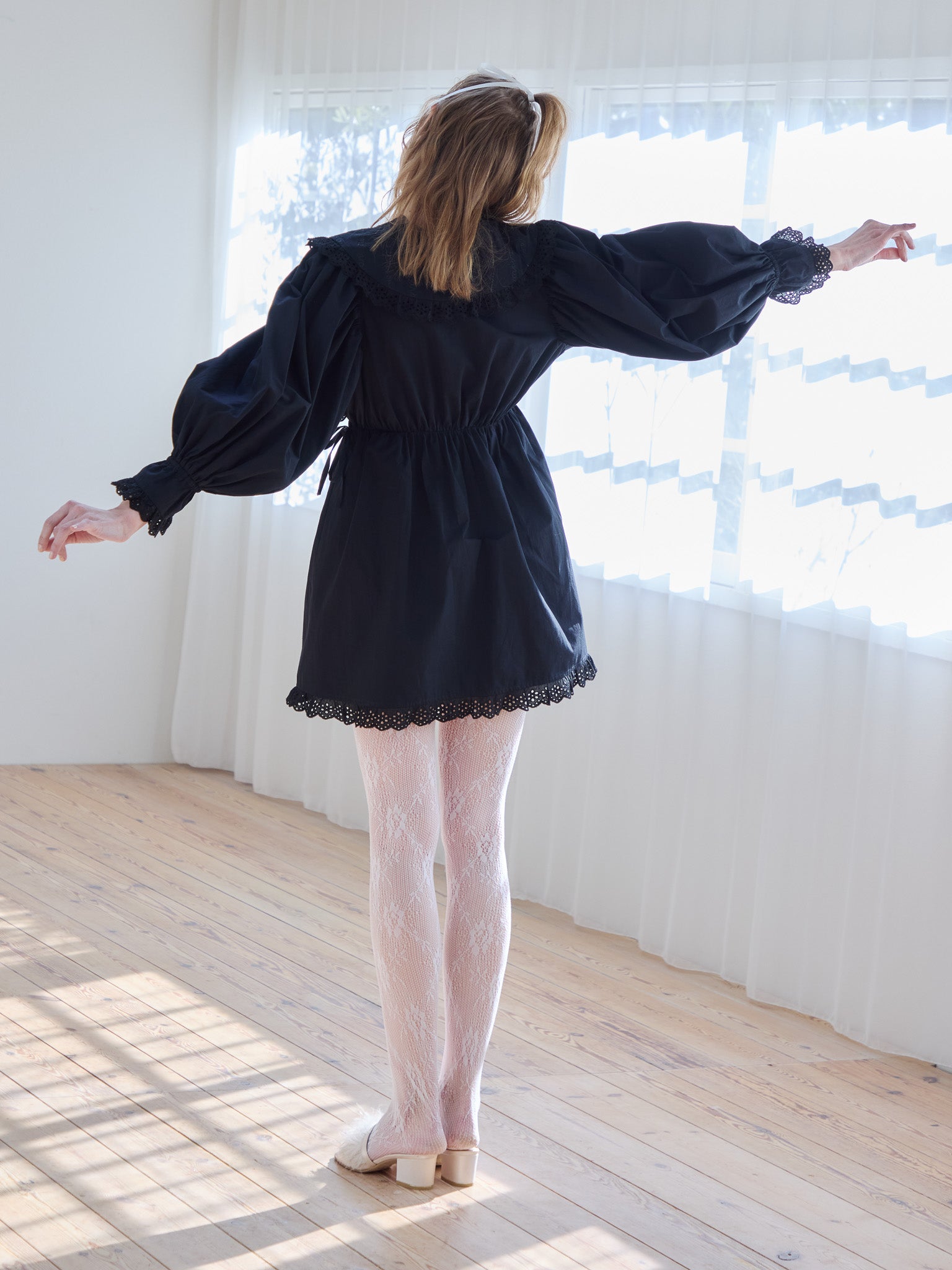 French letter collar wrap mini dress ブラック size:M model:174cm KATERYNA