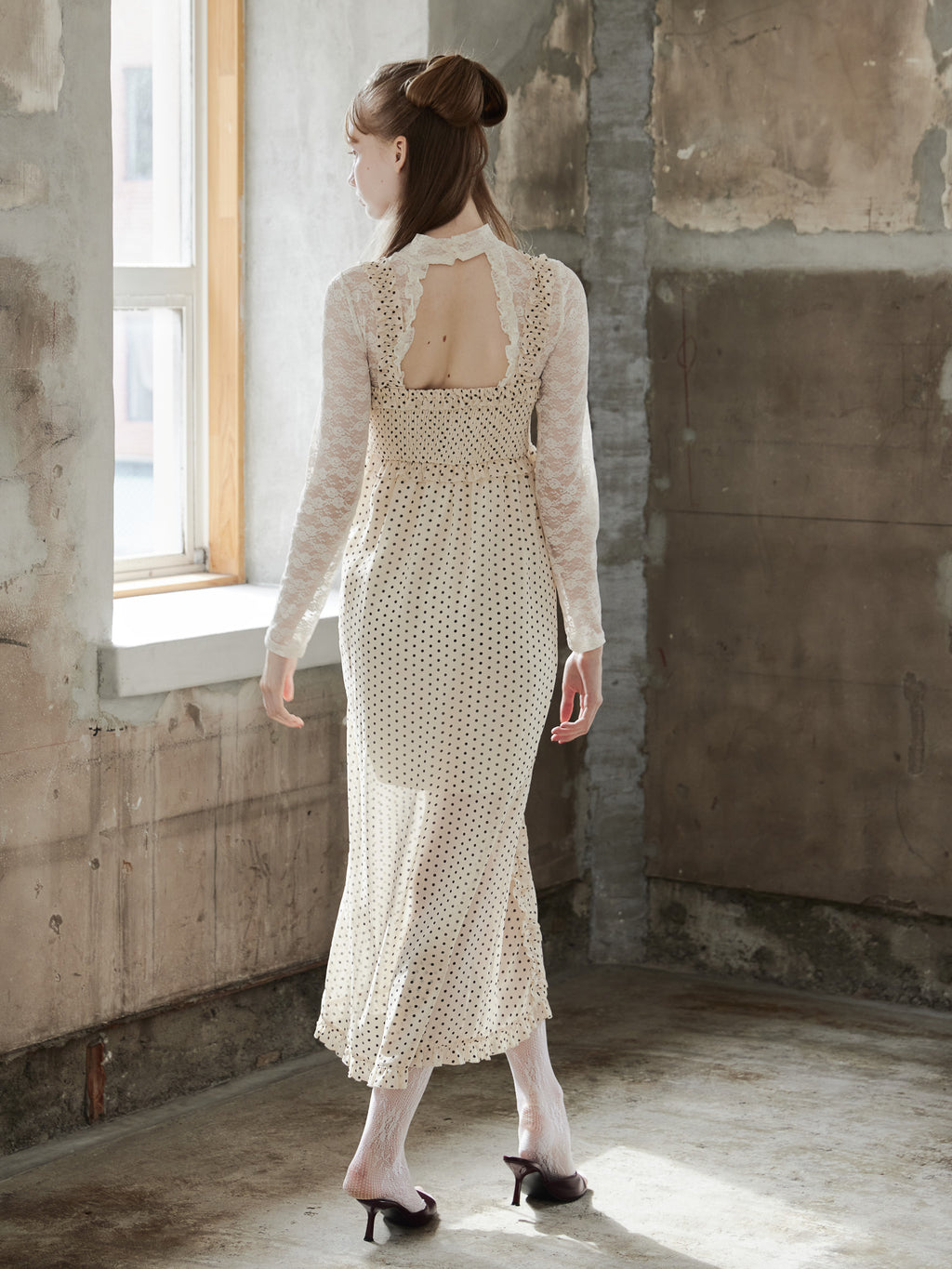 Frill slit cami dress ベージュ size:M model:173cm DASHA.G