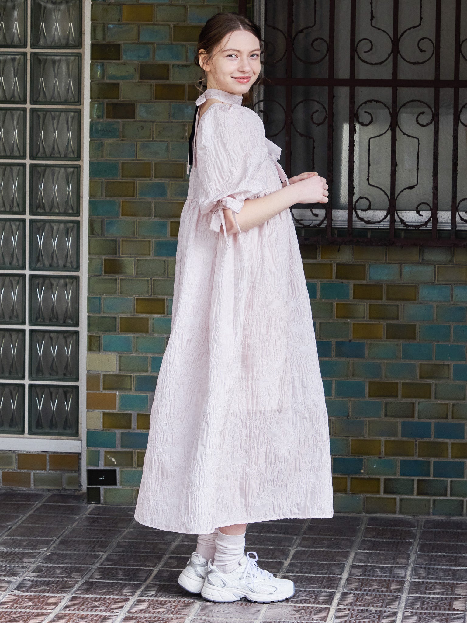 Ribbon jaquard volume dress ピンク size:M model:171cm ANIUTA