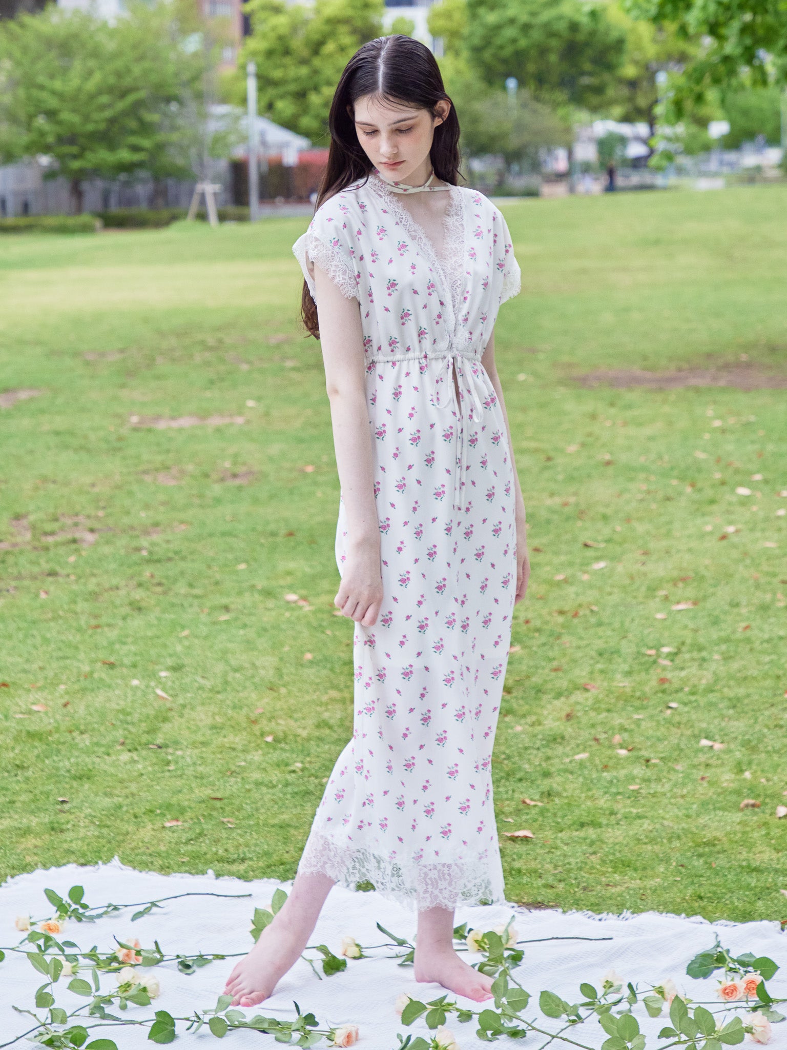 Lace trimming flower dress ピンク size:M model:170cm ALICE