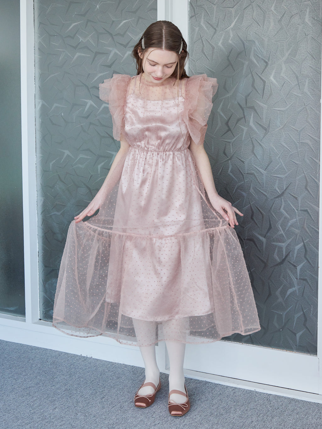Dot organdy dress ピンクベージュ size:M model:171cm ANIUTA