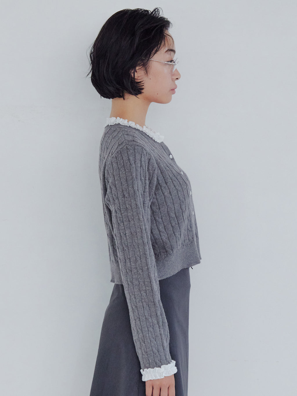 Frilly cable knit cardigan グレー size:M model:161cm 富樫かなえ