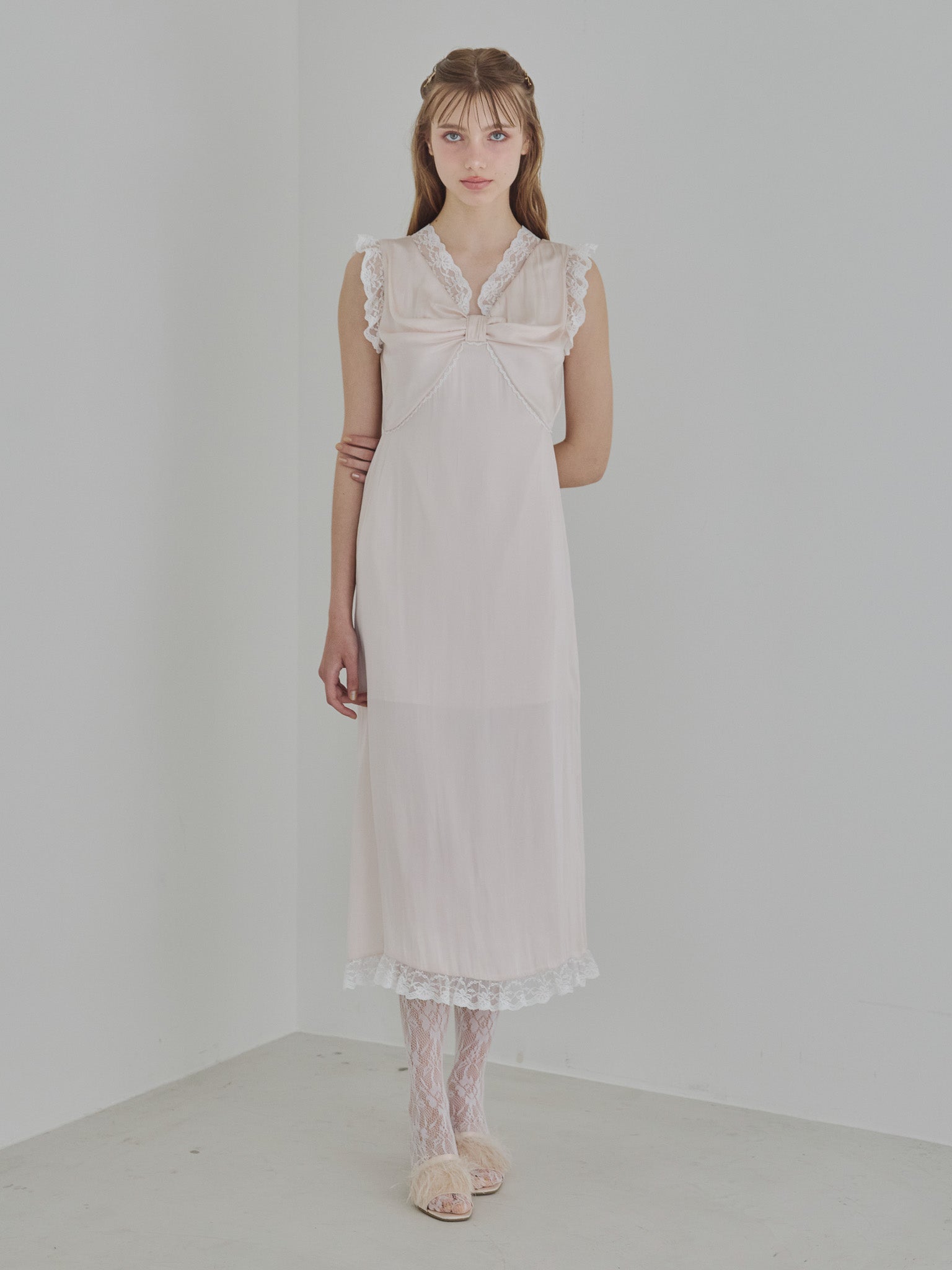 Lace trim satin ribbon dress ピンクベージュ size:M model:175cm MARTA