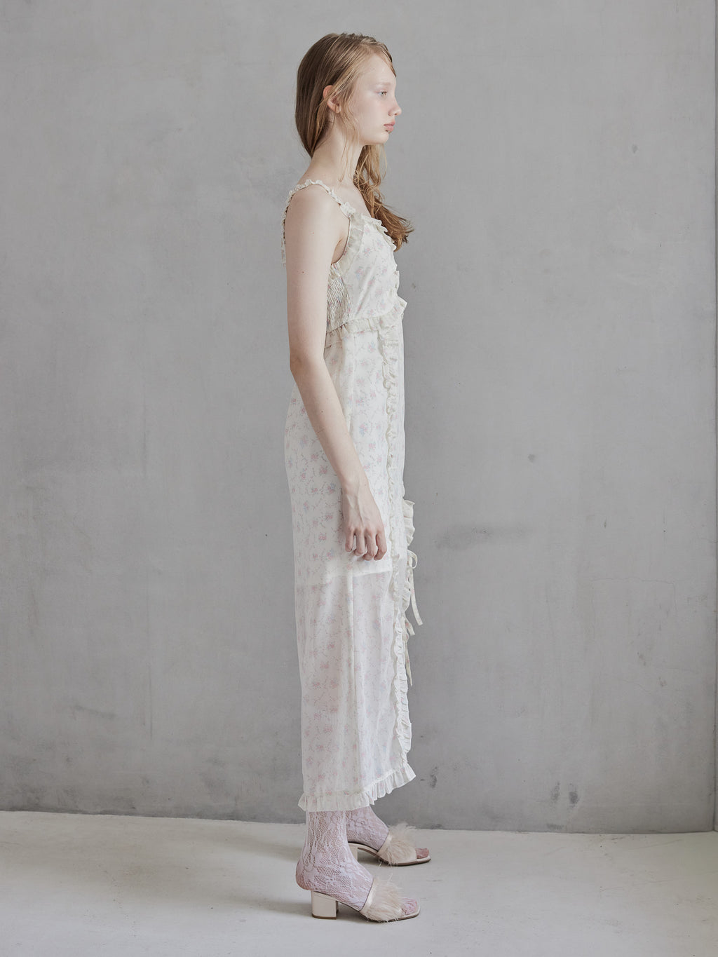 Frill slit cami dress ホワイト size:M model:173cm DASHA.G