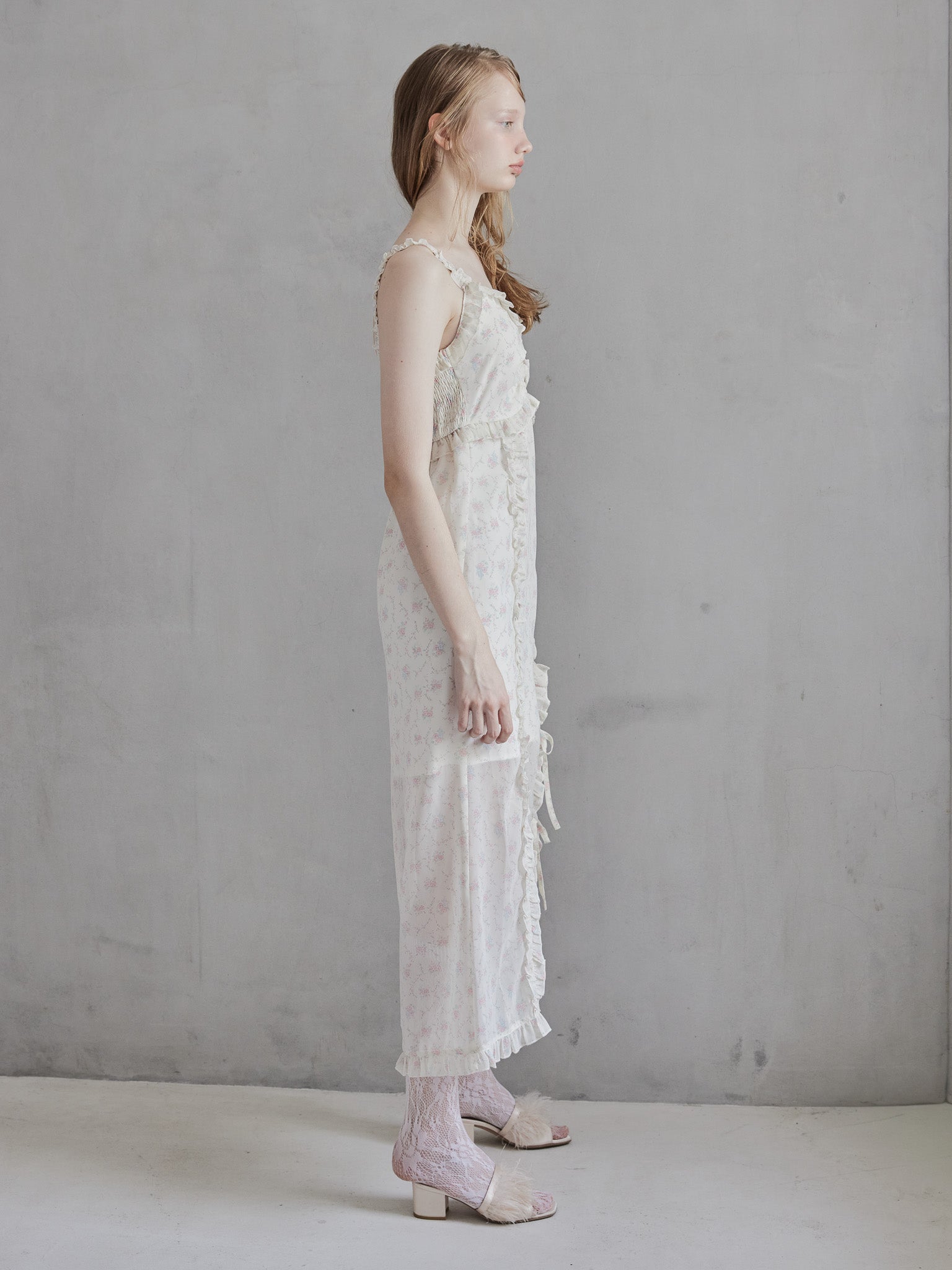 Frill slit cami dress ホワイト size:M model:173cm DASHA.G