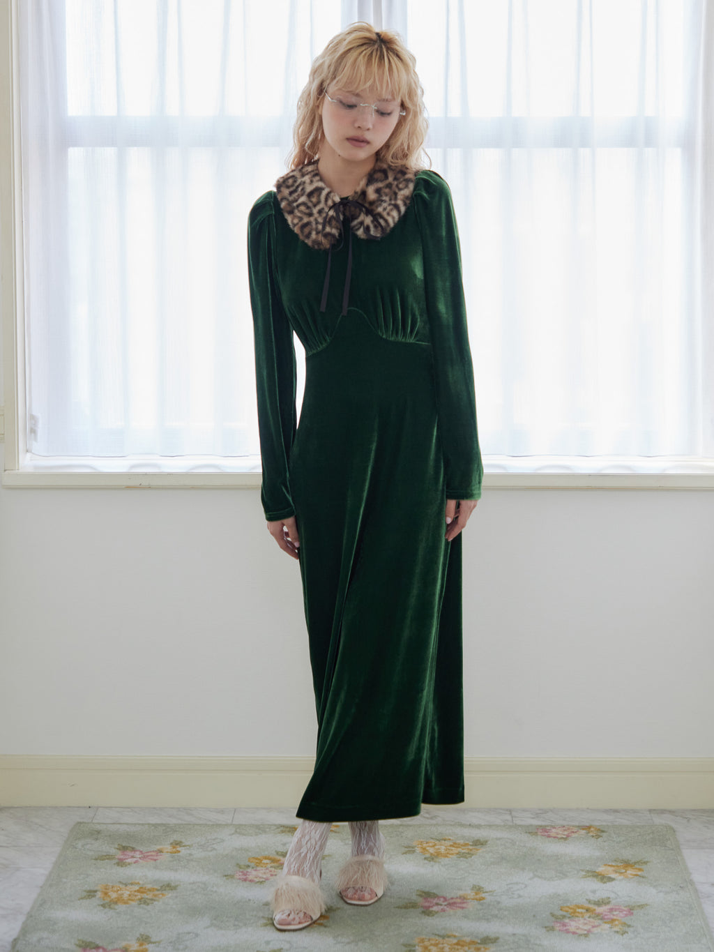 Ribbon embroidered velour dress & tippet グリーン size:M model:163cm MINAMI