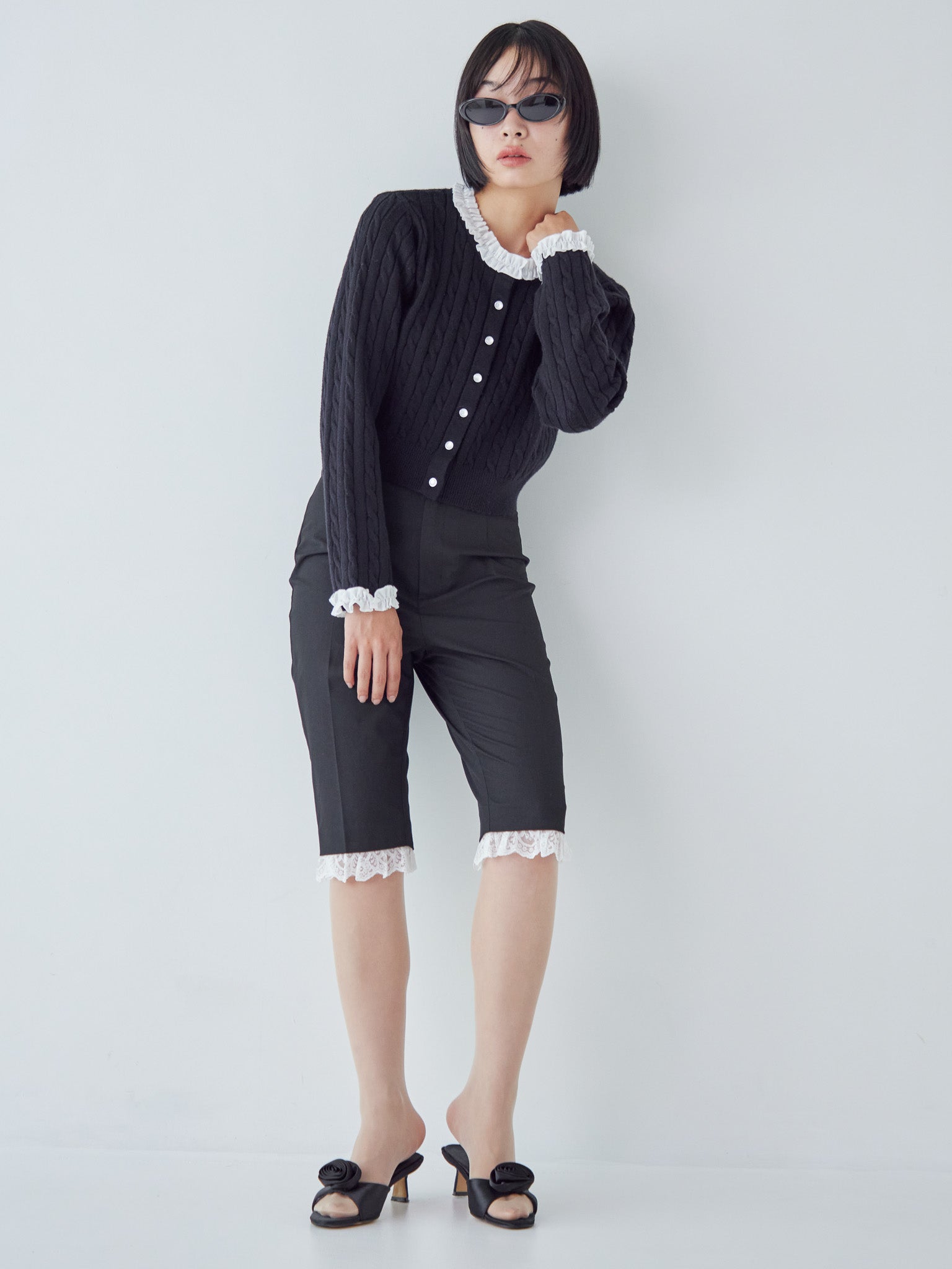 Frilly cable knit cardigan ブラック size:M model:161cm 富樫かなえ