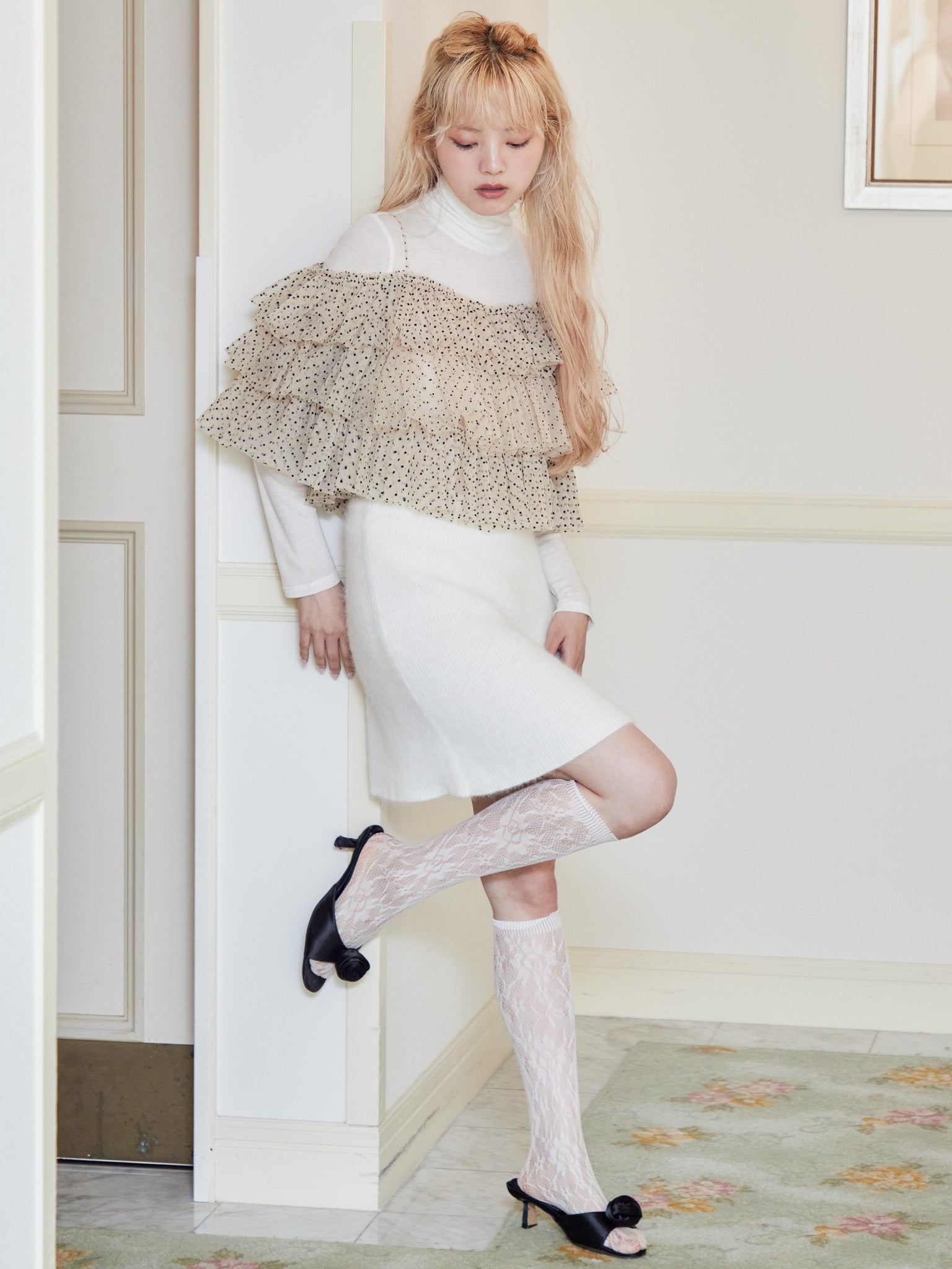 Dot tulle ruffle & knit top set ベージュ size:M model:163cm MINAMI
