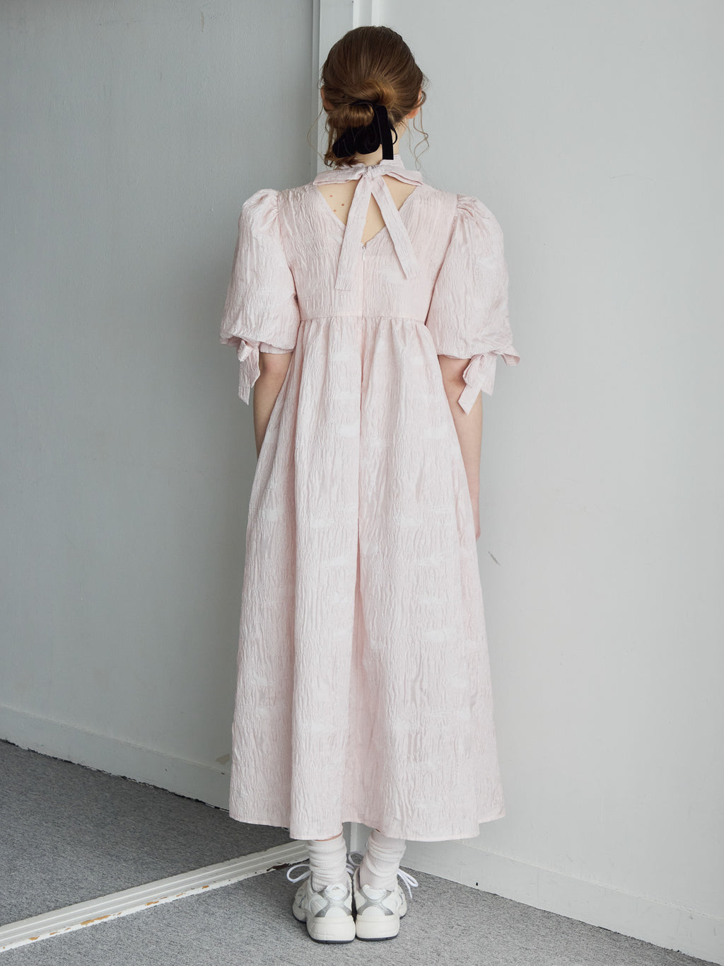 Ribbon jaquard volume dress ピンク size:M model:171cm ANIUTA