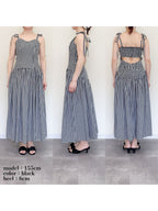 Gingham check back open dress ブラック