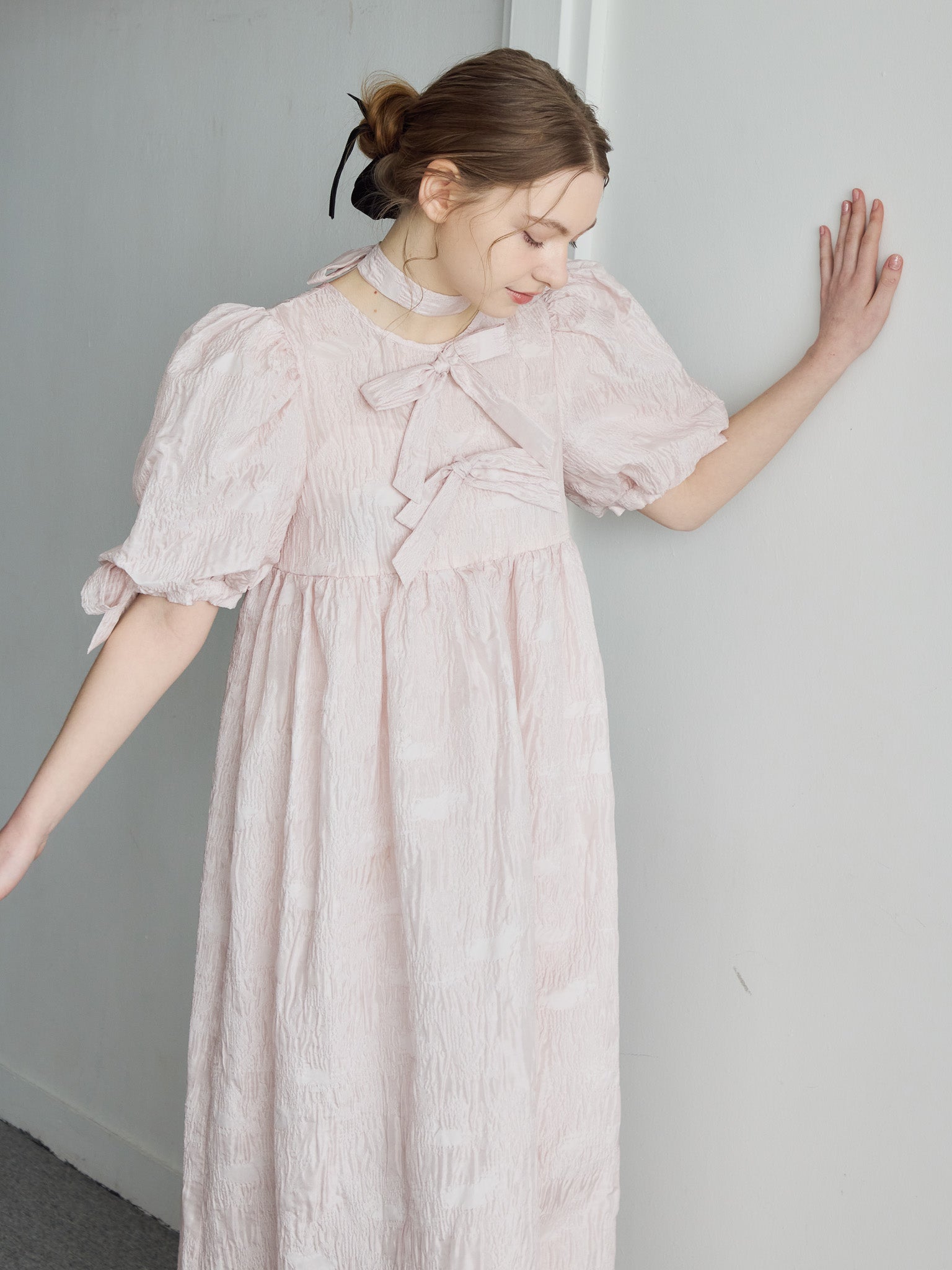 Ribbon jaquard volume dress ピンク size:M model:171cm ANIUTA