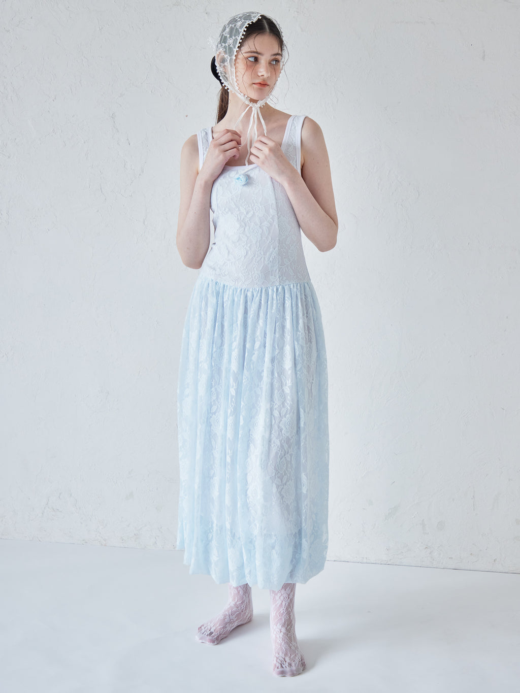 Low switching rose lace dress サックス size:M model:170cm ALICE