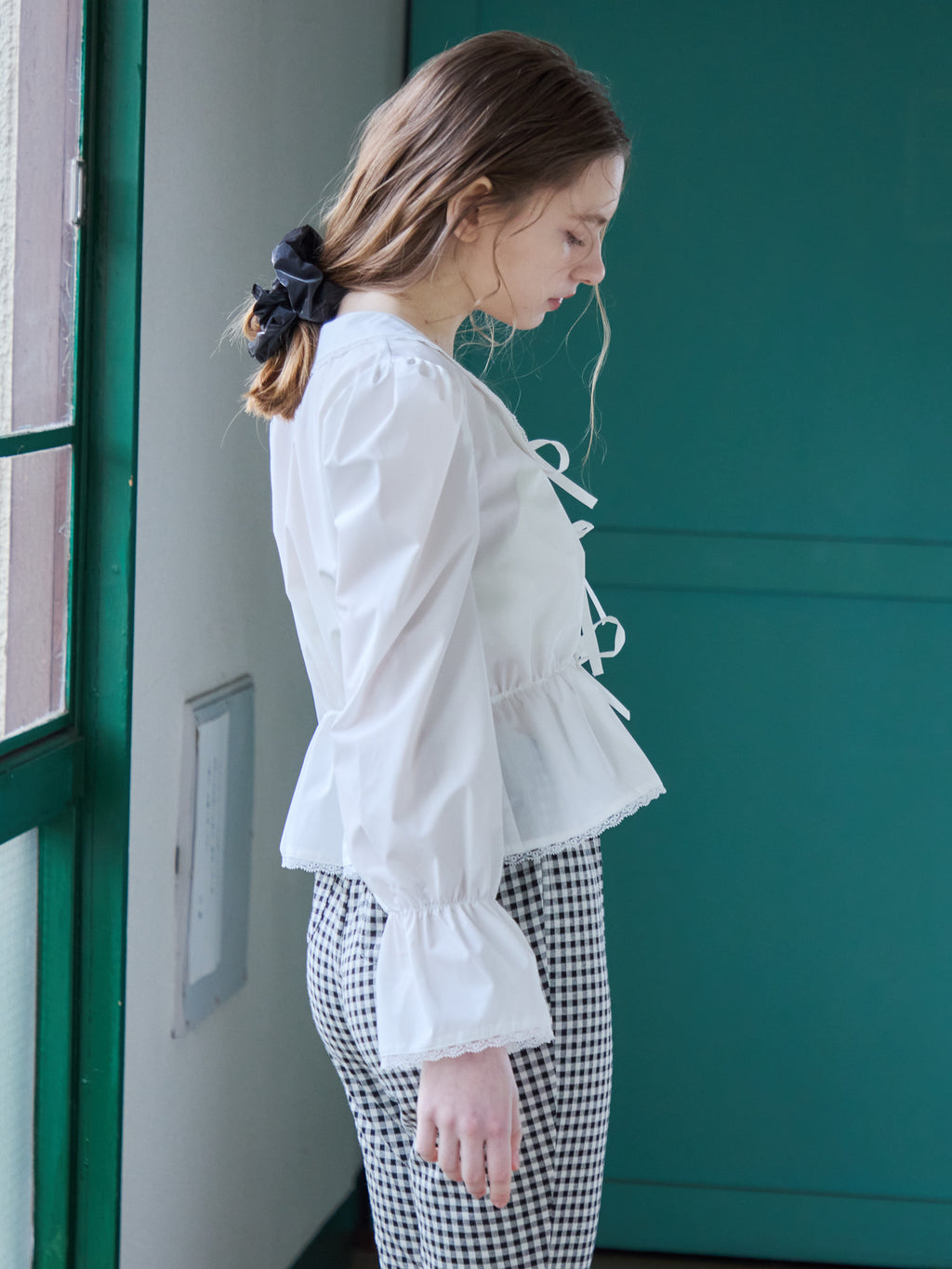 Front ribbon blouse ホワイト size:M model:171cm ANIUTA