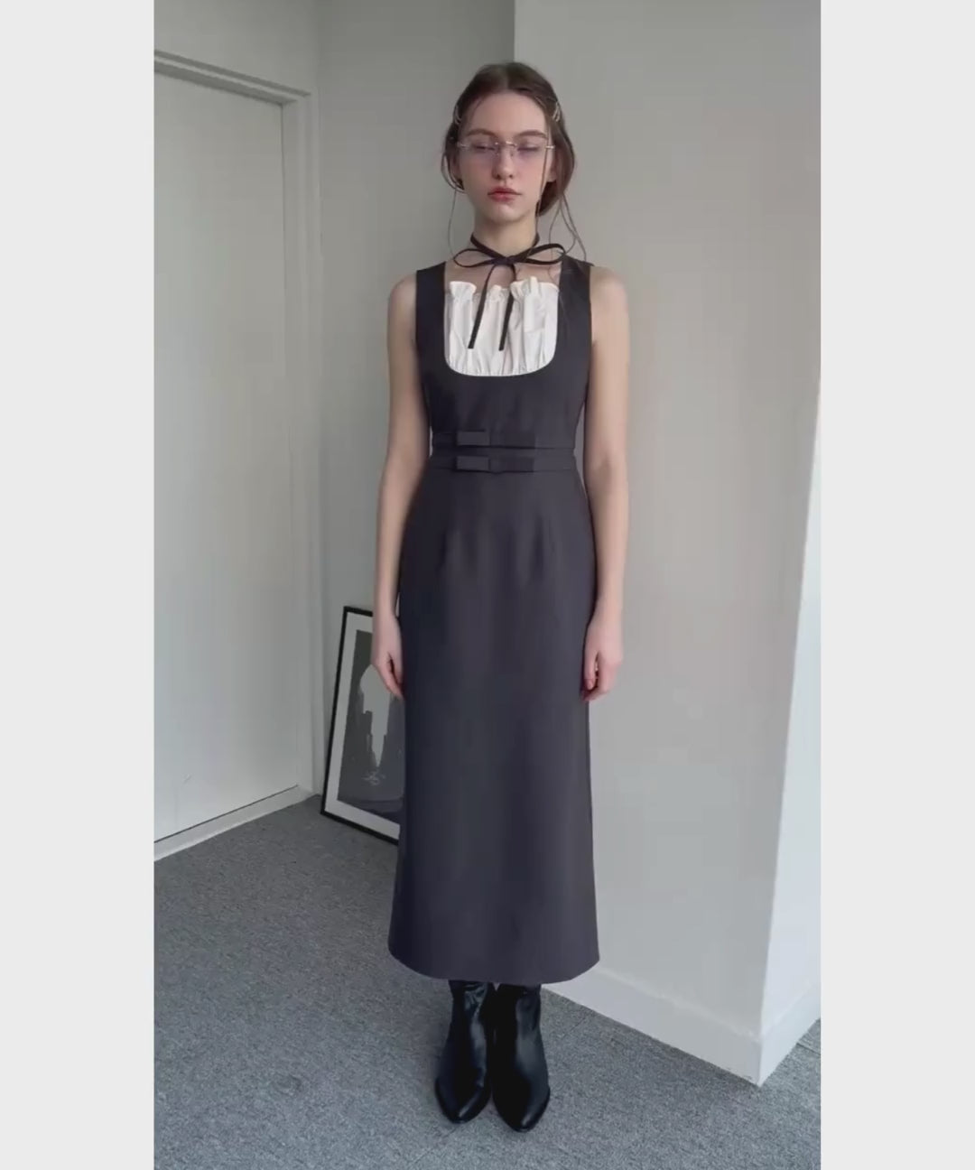 Ribbon waist dress