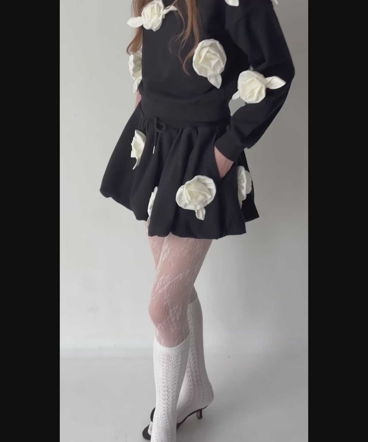 Many rose sweat balloon skirt