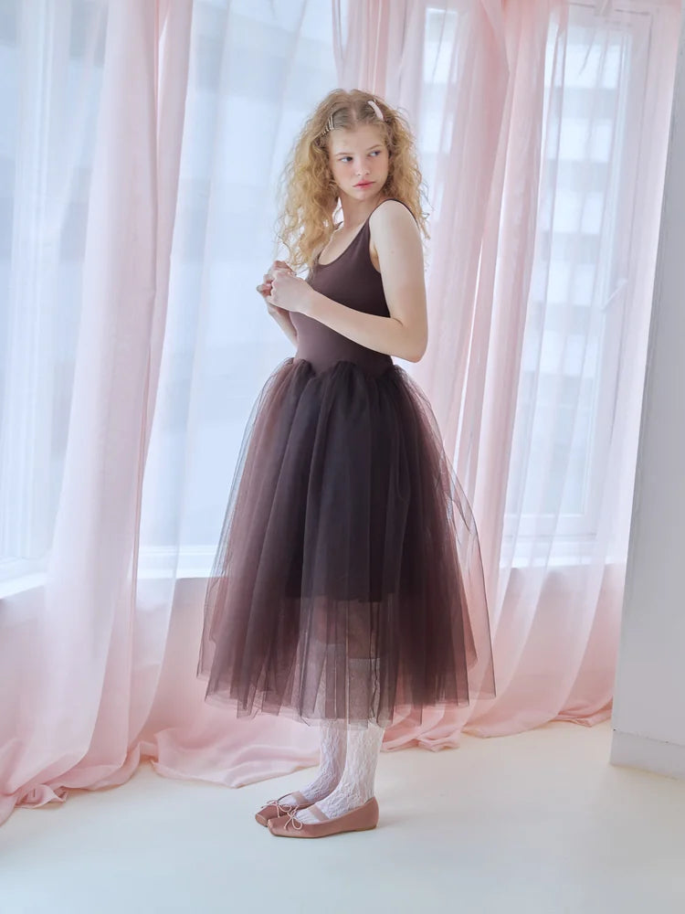 Volume tulle skirt tank dress look