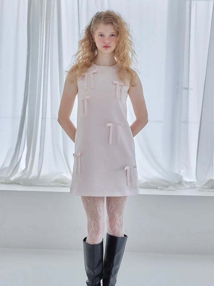 Many ribbon satin mini dress look