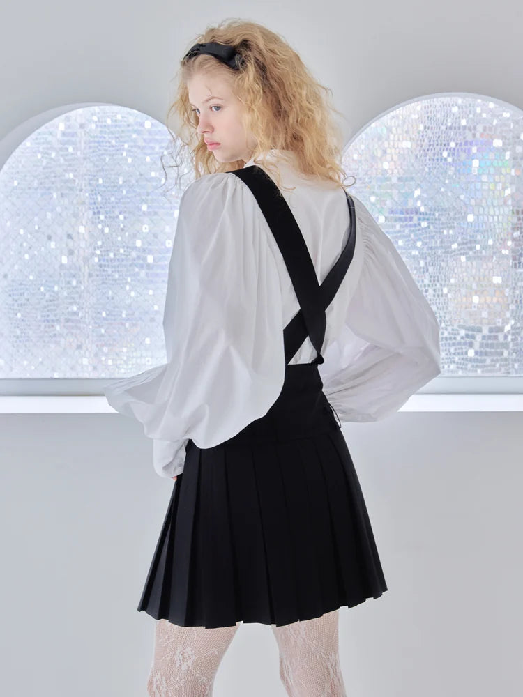 Rose pleated apron dress look